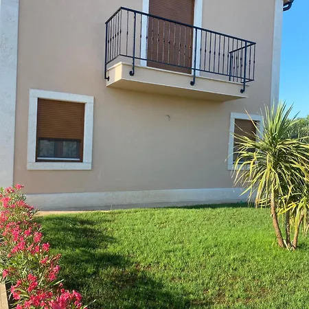 Villa Tt Karigador